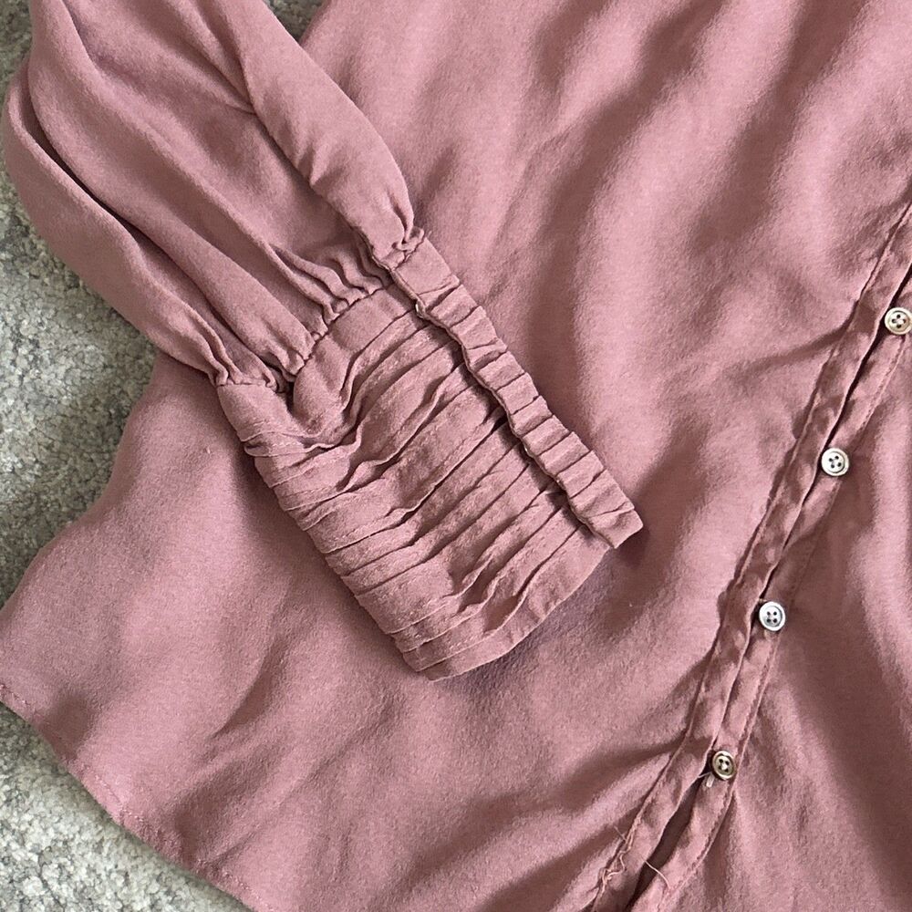 Elizabeth and James Blouse Womens Medium Silk Mauve Pink Button Front Shirt - Picture 3 of 7